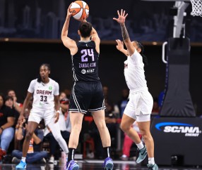 开元棋牌官网-加拿大男篮突破重围，晋级美洲杯决赛