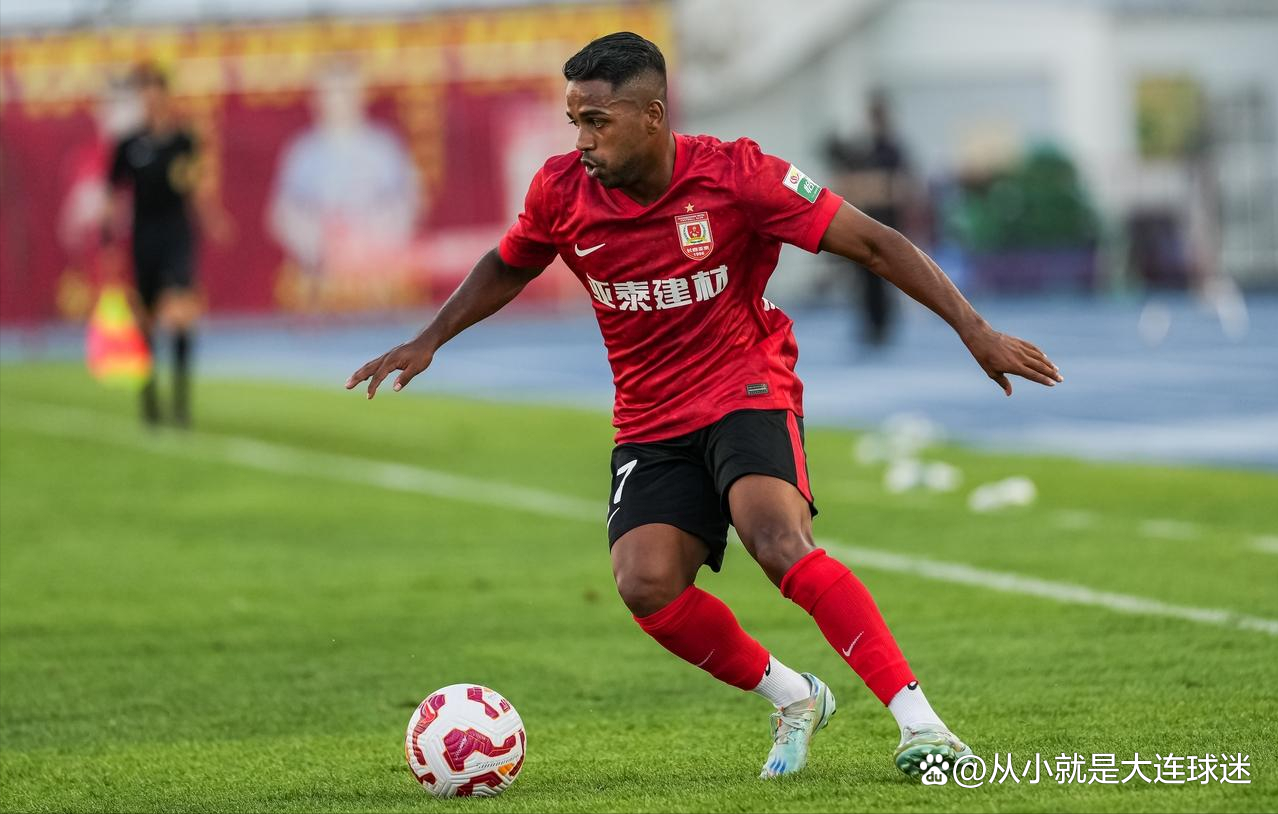 大连实力压制对手,豪取连胜喜获胜利 大连实力压制对手,豪取连胜喜获胜利