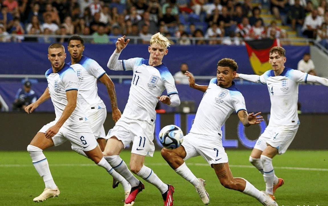 柏林防空塔原视频 柏林防空塔原视频