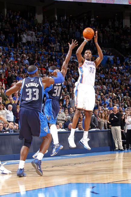 小牛队外线射手表现出色凭借三分球领先对手的简单介绍 小牛队外线射手表现出色凭借三分球领先对手的简单介绍