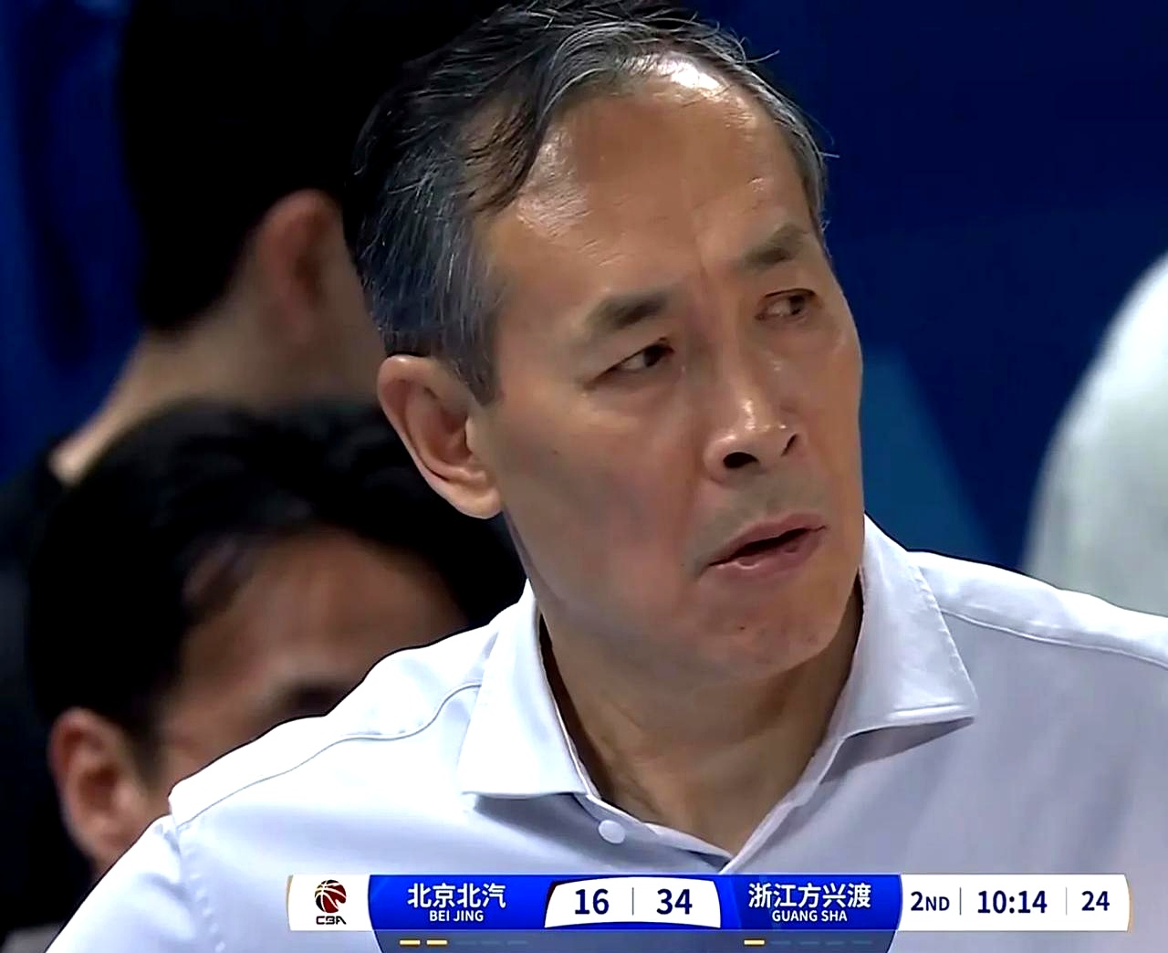 关于里尔中场耶奎诺连续爆发场场发挥亮眼的信息 关于里尔中场耶奎诺连续爆发场场发挥亮眼的信息