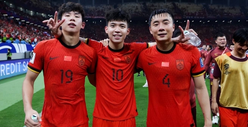 包含比利亚雷尔与莱万特将在主场进行激烈对决的词条